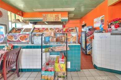 Motivated seller!!! Standalone commercial building offering a - photo 10