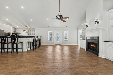 Welcome to Queens Harbour Estates - Where Luxury Meets - photo 14
