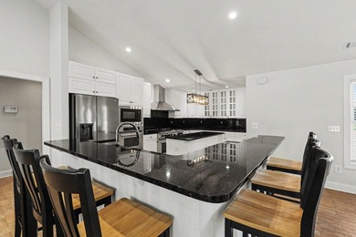 Welcome to Queens Harbour Estates - Where Luxury Meets - photo 16