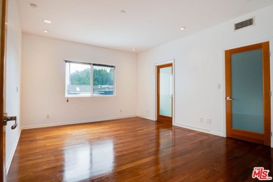 New Pricing for an Incredible Property! We are pleased to - photo 28