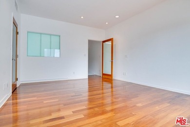 New Pricing for an Incredible Property! We are pleased to - photo 29