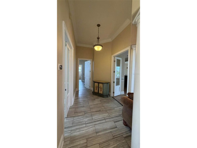 Expansive Luxury Home 5/4 with golf course views and inground - photo 33