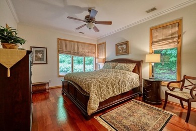 Expansive and beautifully refined 3,857 sq. ft. ranch in Maple - photo 33