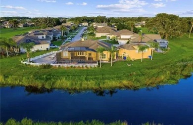 Expansive Luxury Home 5/4 with golf course views and inground - photo 47