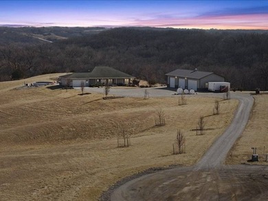 Lake Sundown Home For Sale in Moravia Iowa