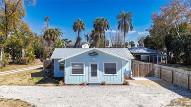 Investment perfection meets a slice of paradise! Located in the - photo 2