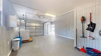 Investment perfection meets a slice of paradise! Located in the - photo 8