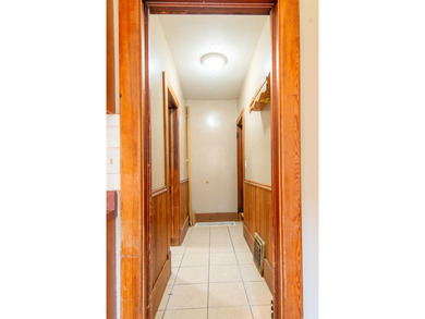 Addorable 3-bedroom home with classic charm and nearly 1,200 - photo 11