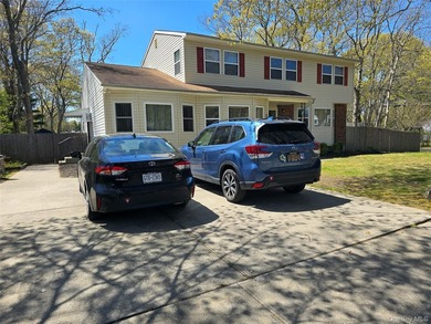 This huge colonial offers 2841 sf living space! Boasting 4 - photo 11