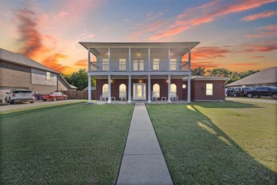 Lake Clark Home For Sale in Ennis Texas