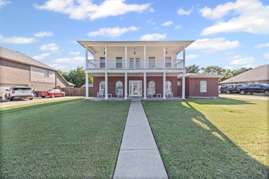 This spacious 5-bedroom, 4-bathroom, and home office offers room - photo 3