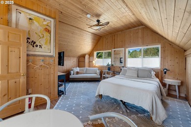Between Lake & Ocean Oregon coast waterfront retreat with room - photo 13