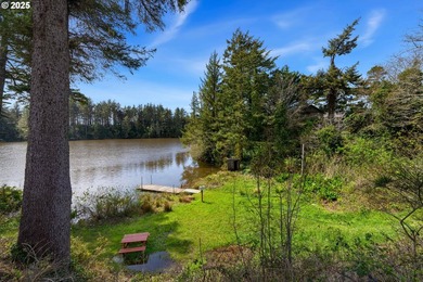 Between Lake & Ocean Oregon coast waterfront retreat with room - photo 15