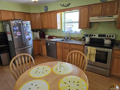 This huge colonial offers 2841 sf living space! Boasting 4 - photo 16