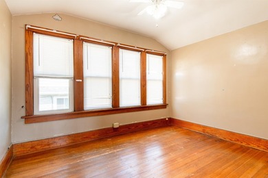 Addorable 3-bedroom home with classic charm and nearly 1,200 - photo 20