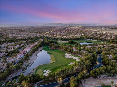 Extraordinary golf course estate positioned on a private street - photo 20