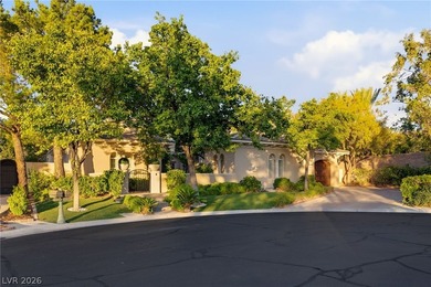 Extraordinary golf course estate positioned on a private street - photo 21