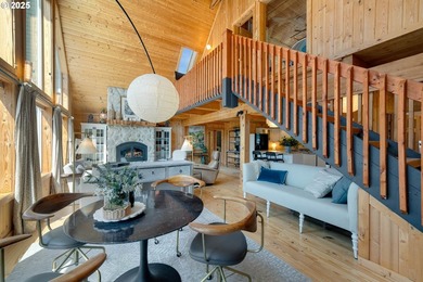 Between Lake & Ocean Oregon coast waterfront retreat with room - photo 23