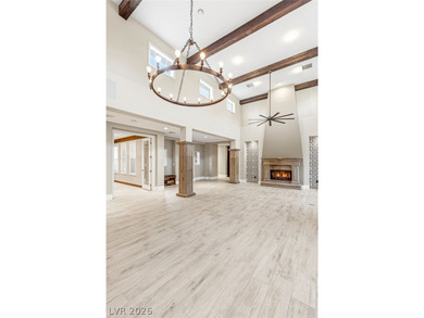 Extraordinary golf course estate positioned on a private street - photo 26