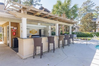 Beautifully appointed and offered fully furnished, this elegant - photo 40