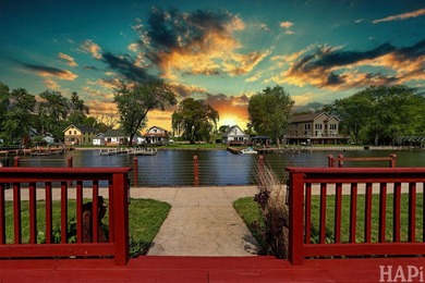 Welcome to your serene waterfront retreat on Nippersink Creek! - photo 2