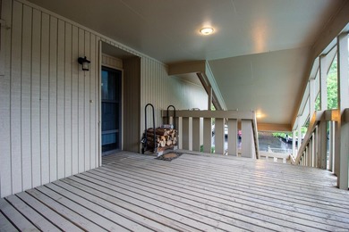 Catch a glimpse of Lake Hamilton from this charming upstairs - photo 3