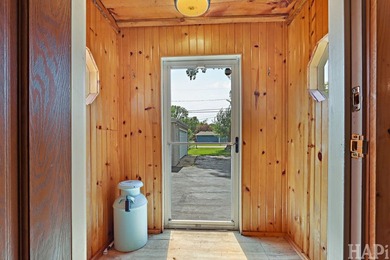 Welcome to your serene waterfront retreat on Nippersink Creek! - photo 5