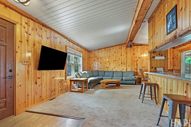 Welcome to your serene waterfront retreat on Nippersink Creek! - photo 8
