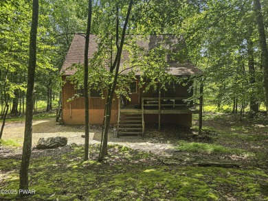 Lake Home Sale Pending in Bushkill, Pennsylvania
