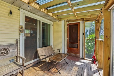 ***Three Buildings, Over an Acre, & 400+ Feet of Waterfront - photo 11