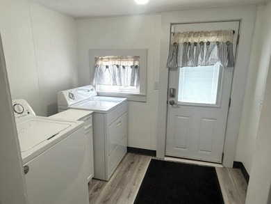 Charm and Comfort!!! This beautifully updated and well cared for - photo 13
