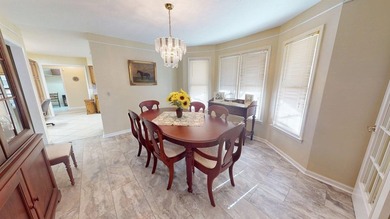 Recently updated with a brand new roof, fresh paint, perfectly - photo 16