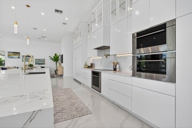 Your Waterfront Sanctuary Awaits. Discover this stunning, newly - photo 20