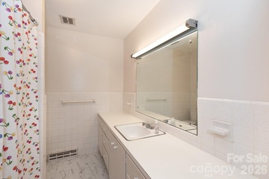 Welcome to this classic 1960s ranch-style home, perfectly - photo 22