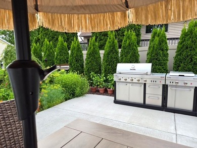 Charm and Comfort!!! This beautifully updated and well cared for - photo 35