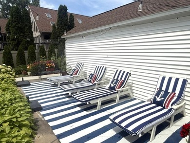 Charm and Comfort!!! This beautifully updated and well cared for - photo 38