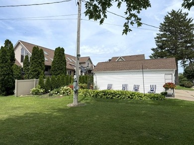 Charm and Comfort!!! This beautifully updated and well cared for - photo 41