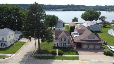 Charm and Comfort!!! This beautifully updated and well cared for - photo 50