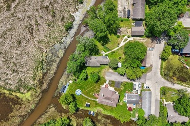 ***Three Buildings, Over an Acre, & 400+ Feet of Waterfront - photo 50