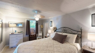 Welcome to this well-loved and beautifully maintained cabin SOLD - photo 12