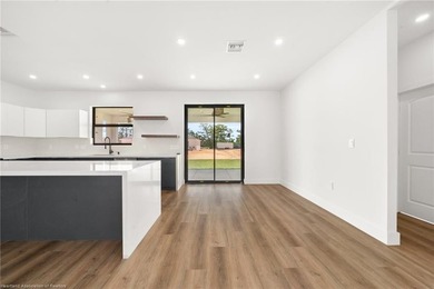 Welcome to this modern 3 bed, 2 bath home,2 car garage with - photo 12