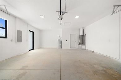 Welcome to this modern 3 bed, 2 bath home,2 car garage with - photo 14