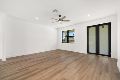 Welcome to this modern 3 bed, 2 bath home,2 car garage with - photo 27