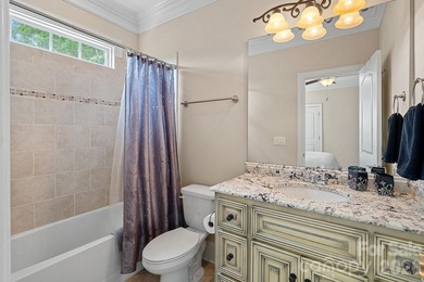 Discover the space, flexibility, and golf-course community - photo 28
