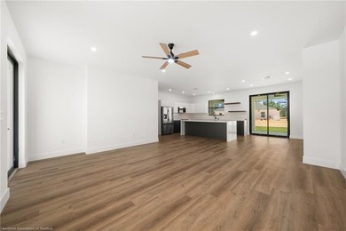 Welcome to this modern 3 bed, 2 bath home,2 car garage with - photo 29