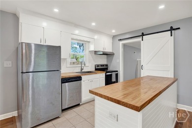 Nestled within the established Victory Heights subdivision, 2356 - photo 4