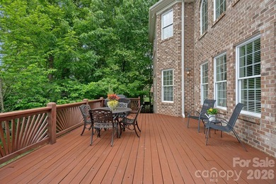 Discover the space, flexibility, and golf-course community - photo 42