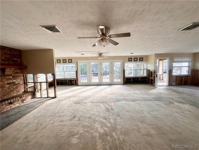 Rare opportunity to secure a prime waterfront property in Old - photo 6