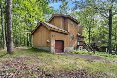 Lake Home For Sale in Lackawaxen, Pennsylvania
