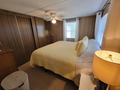 Welcome to easy, carefree living in this beautifully maintained - photo 9